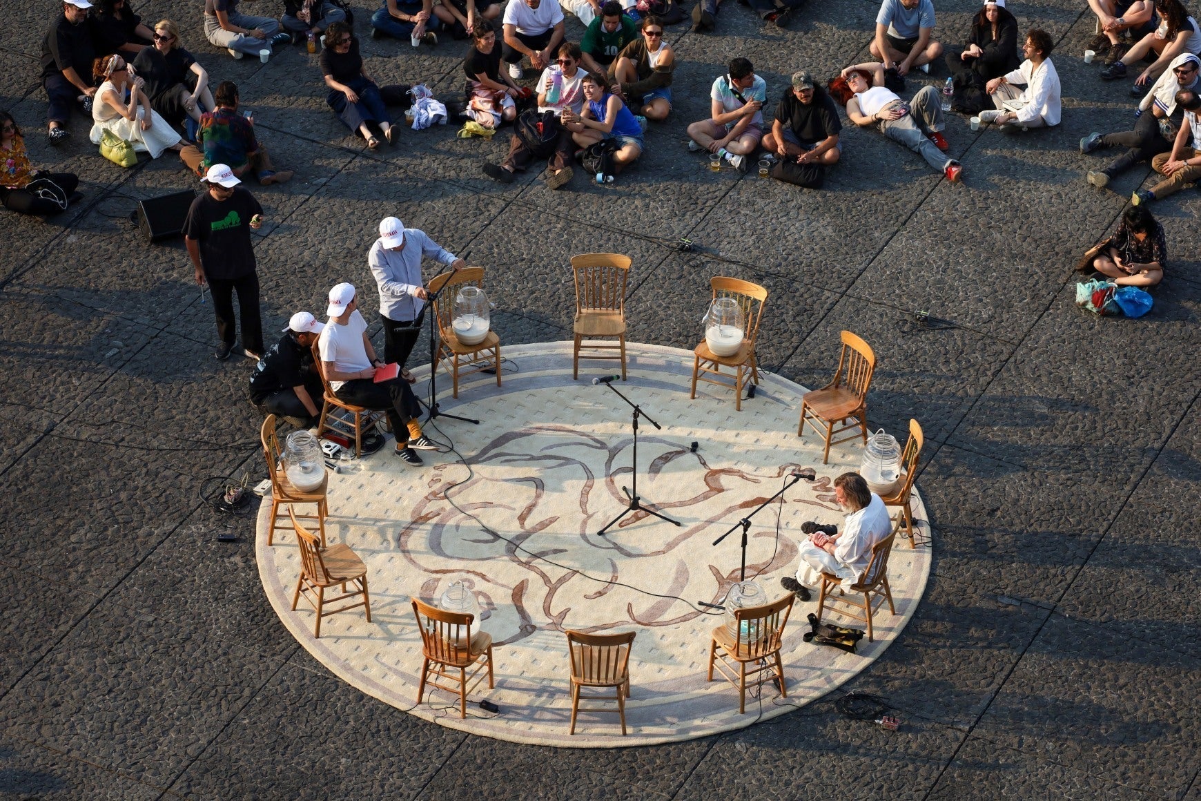 Performance Art: From Global Icons to Mexico’s Radical Voices