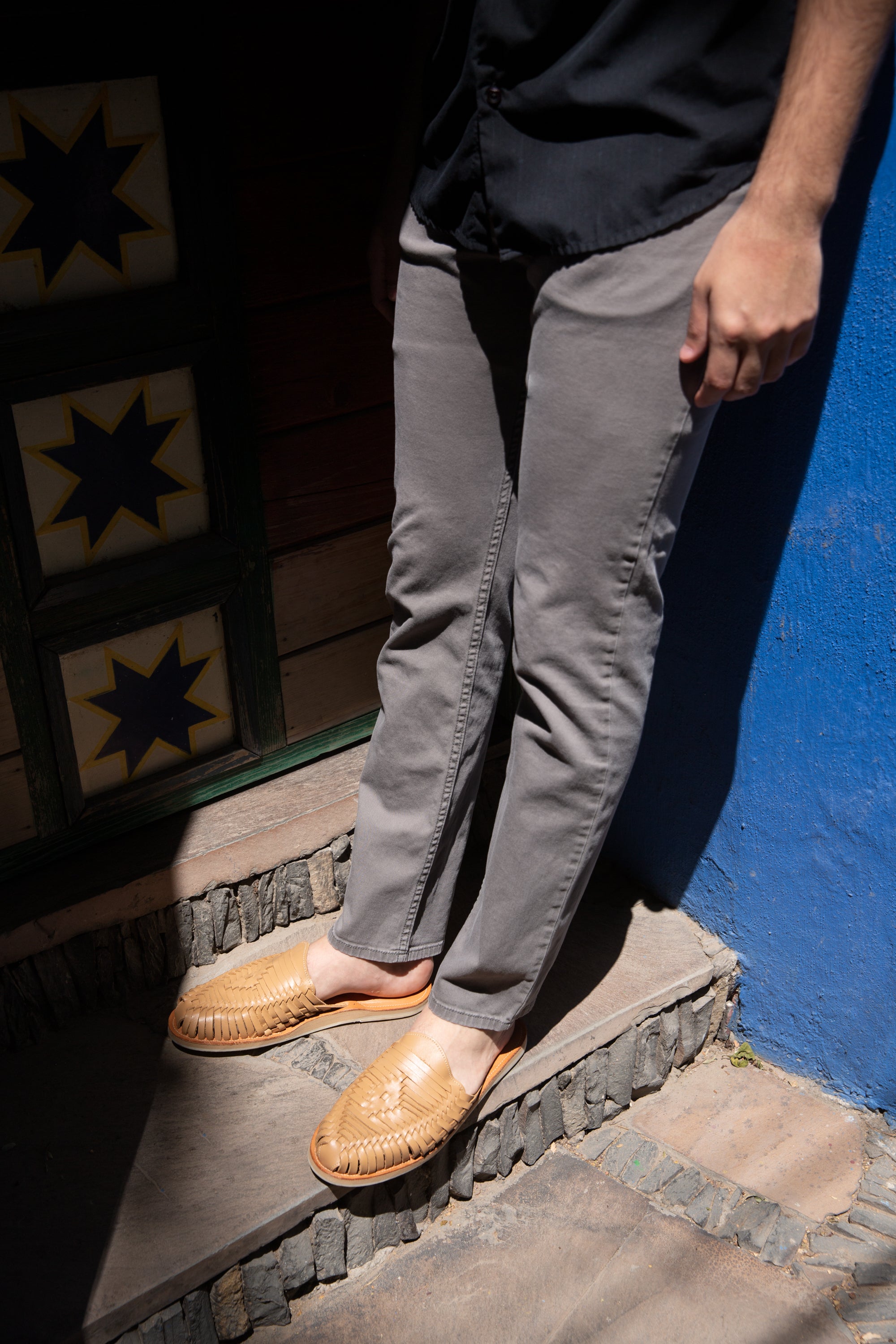 Sierra Slip Ons - Men - US - Espiritu