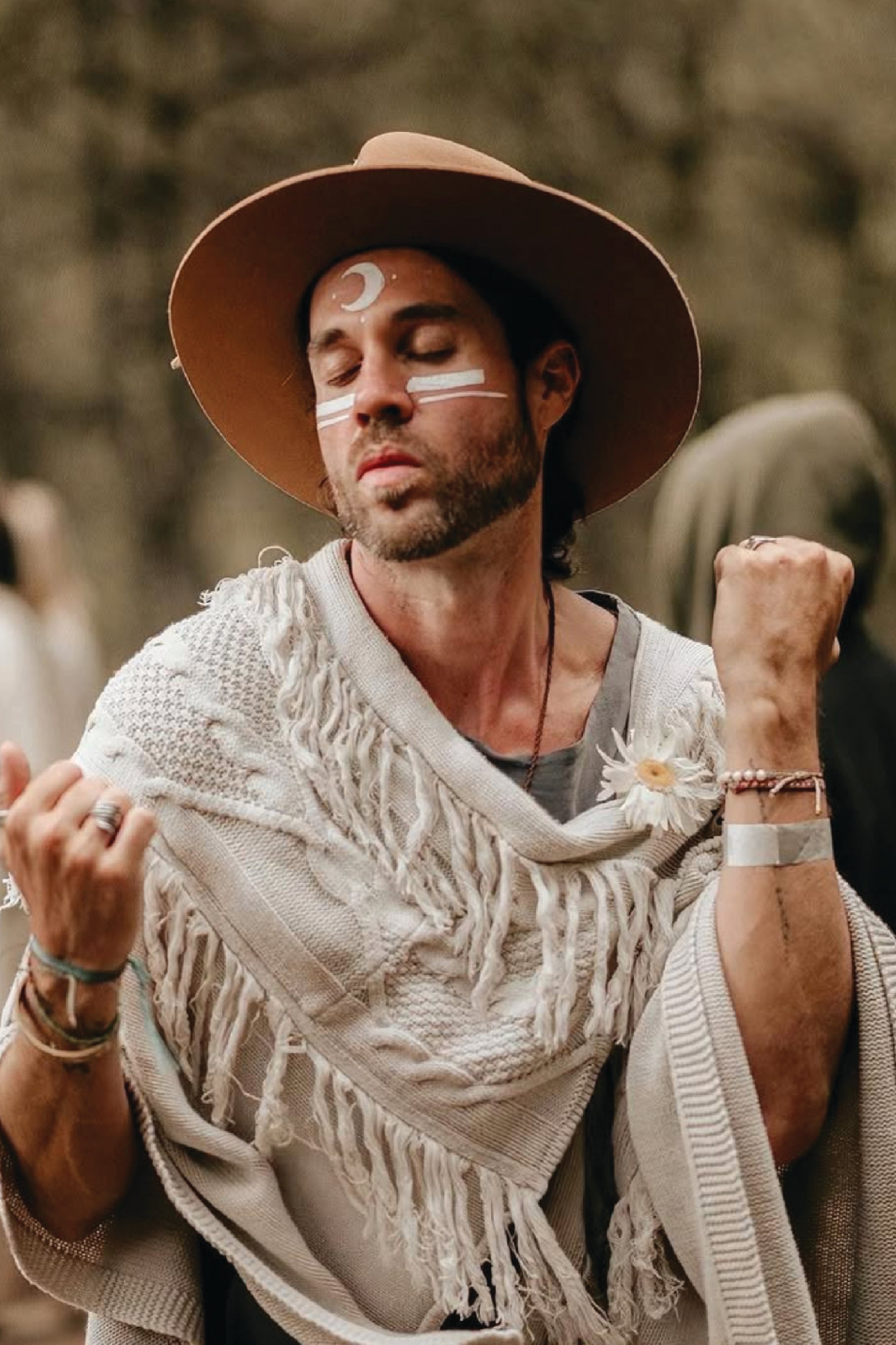 Full Moon Cape Poncho - Espiritu